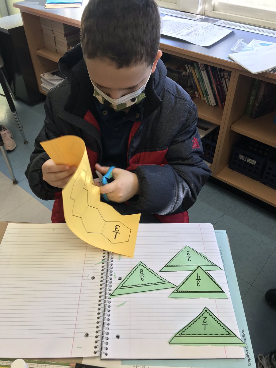 MsPurkis's tweet photo. Interactive notebook fun for “Fraction Fluency Friday!” @JRakowski_emo @EMorichesMS @EastMorichesSD https://t.co/qUKaNBdkJI