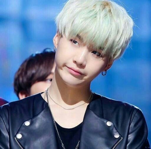 yoongi as my turtle (I love turtles so much,, this little pet is my favorite for my turtle boy~)