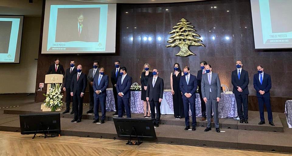 nayelydejesus's tweet photo. ¡Felicidades! Al nuevo Consejo Directivo 2021-2022 del #CentroLibanes y aplausos de pie a su primera integrante MUJER @Kary77 https://t.co/sWaNDWrDpd