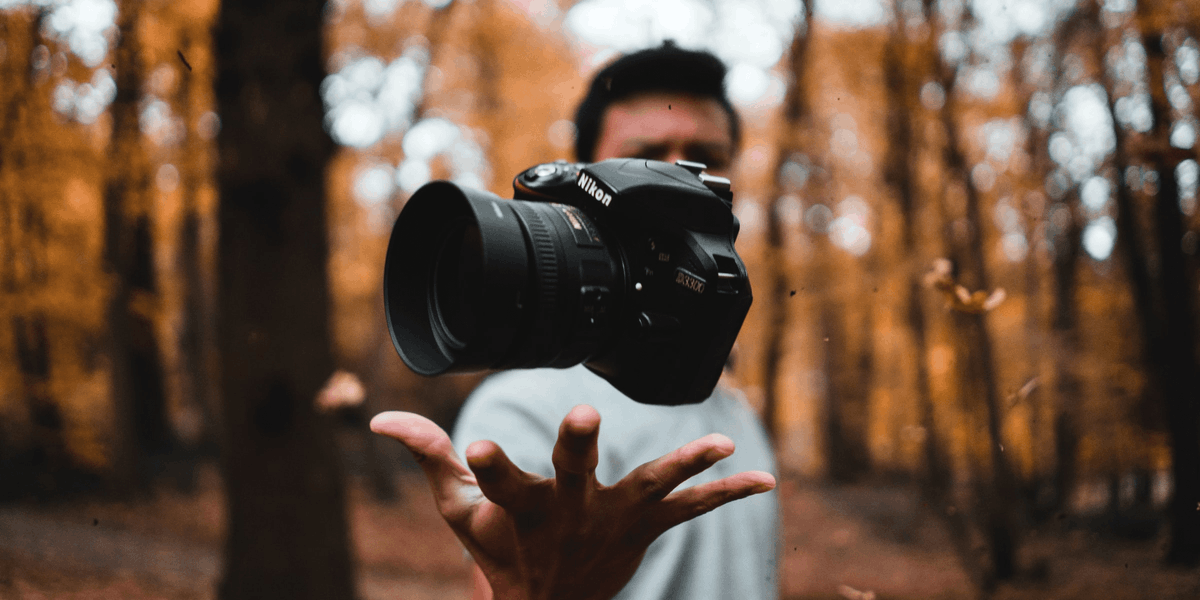 AAPHCourses's tweet photo. 📷 You're looking for a camera, but there are so many options... Our Tutor explains why you should consider a second-hand camera and shares the essential aspects to check before buying one ➡ https://t.co/rK4OKzsfij

#photographycourse #photographer #dslrcamera #AAPH https://t.co/Ax8VJQwyiv