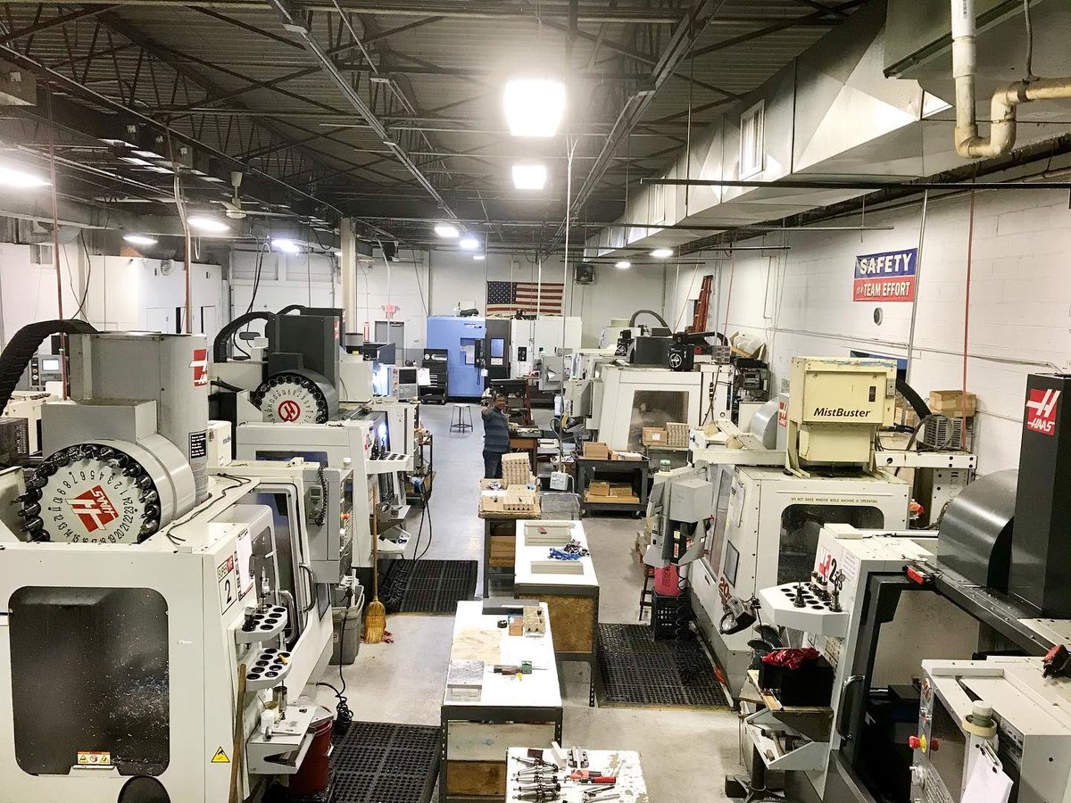 HunterMfgSvcs's tweet image. We can’t believe it’s already been 6 years in our new Fairfield location! #manufacturing #cncmachining #machineshop #madeinusa #MadeinNJ