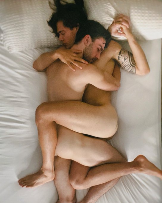 T R A V I S | B R Y A N T’s pics and videos