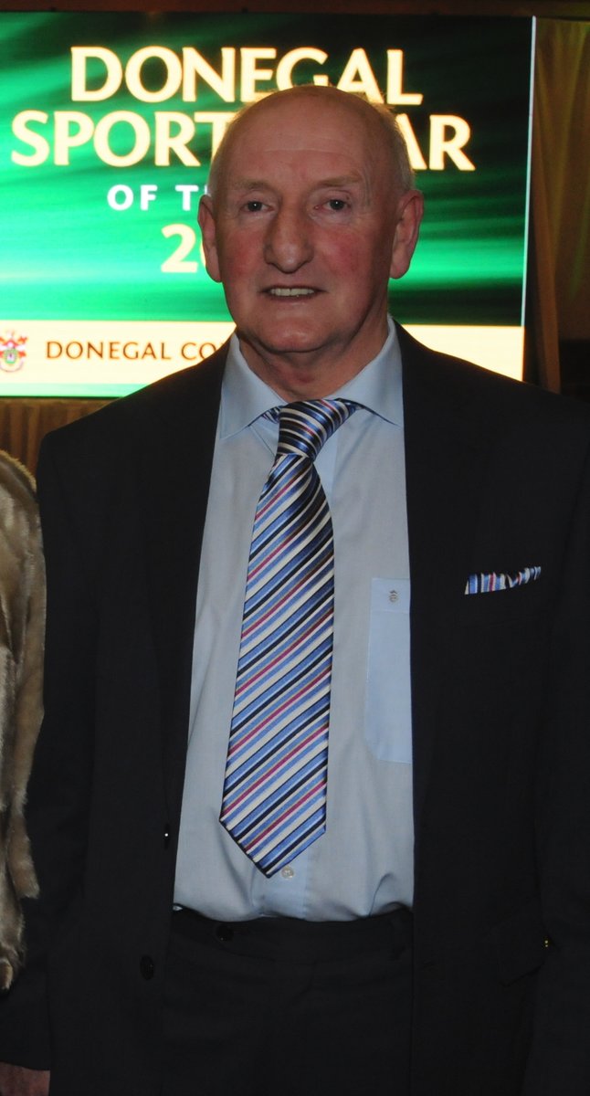 DeclanKerr9's tweet photo. Tirconaill Tribune Sport this week featuring former Finn Harps stars Jim Sheridan and Joe Logan current manager Ollie Horgan congratulating  legendary manager Patsy McGowan on his Donegal Sports Star Hall of Fame. Patsy will be inducted on Friday evening during a Virtual Show. https://t.co/xMK9pKn5Lq