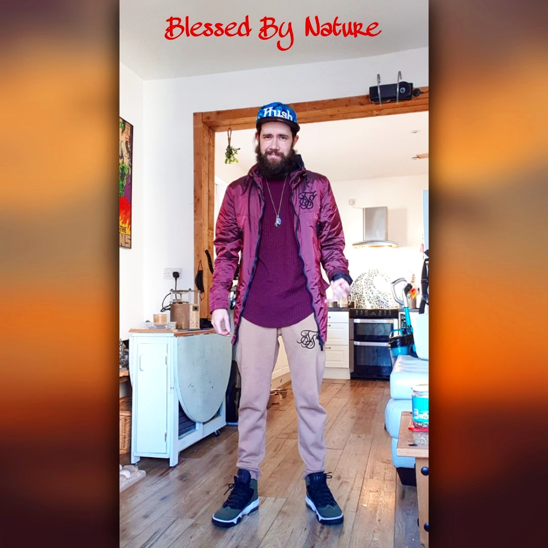 89Blessed's tweet photo. Got back from a tasty 22 mile ride &amp; got freshened up 🤑 #siksilk #blessedbynature #crohnsdisease #crohnslife https://t.co/SmvvR8BqDc