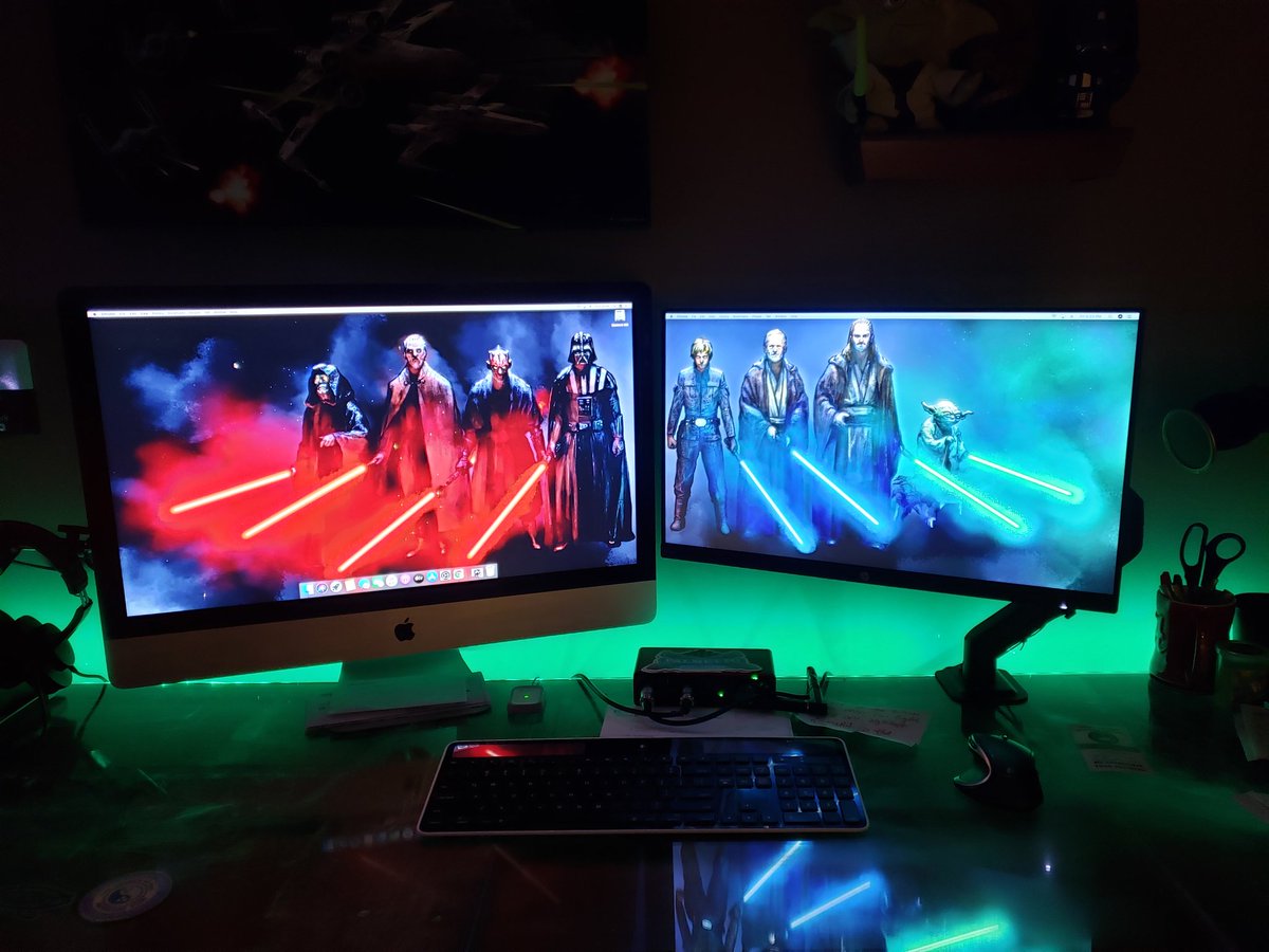 HeyJeffreyDavis's tweet photo. My dual monitor wallpaper is better than yours. 😉
#starwars #sith #jedi #darkside #sithrule #computers #tech #Geek #geekjournal #Geeklife #imac https://t.co/OmLovOIWZR
