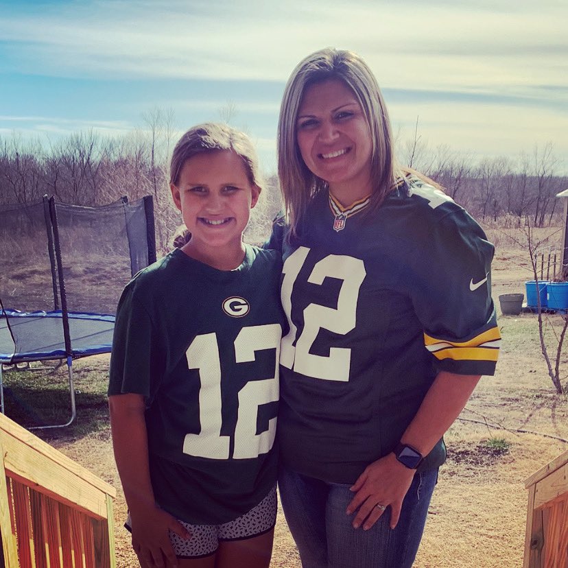 ChelliSchwagel's tweet photo. @packeverywhere @packers https://t.co/c6HvR9f5xV