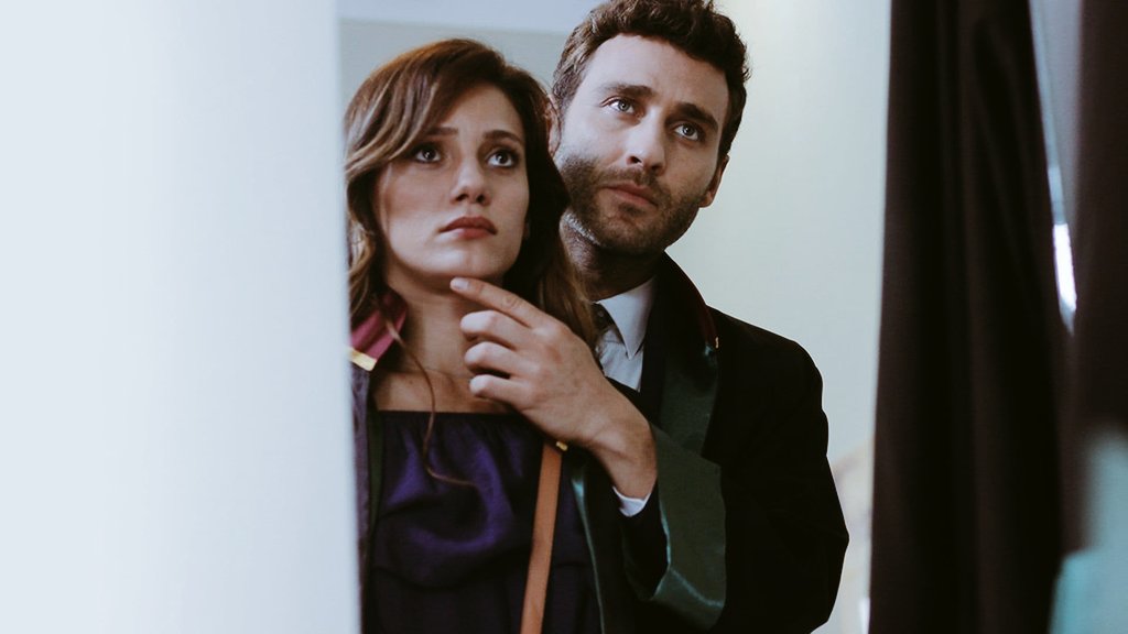 сечкин оздемир (барыш), нилай дениз (аслы). Atesbocegi турецкий сериал. анастасия гайдаржи озвучка турецких сериалов. турецкий фильм светлячок 2 серия. светлячок турецкий на русском языке.