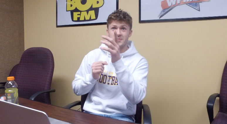 Channel1450com's tweet photo. Live Rewind: Cade Eddington Wraps Up Rochester vs Glenwood from 2018 And Talks Western Illinois football: https://t.co/0fVYawklUo https://t.co/UrJuHla7Mz