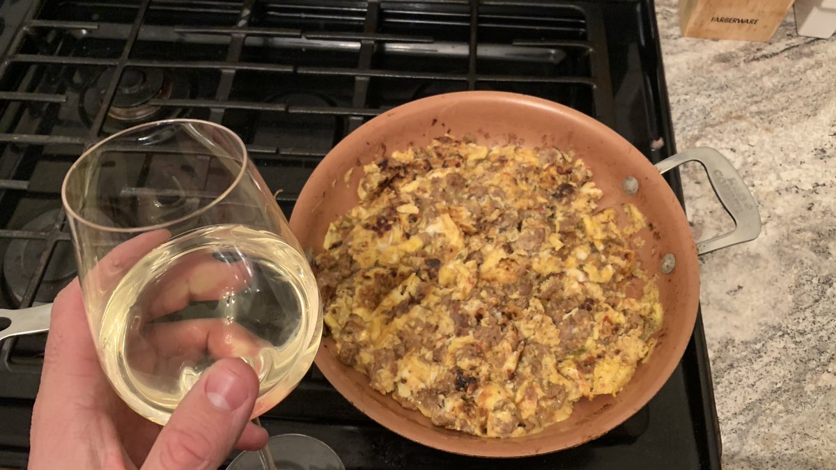 Red wine with meat
White wine with fish
Box wine with breakfast burritos
Everybody knows the rules