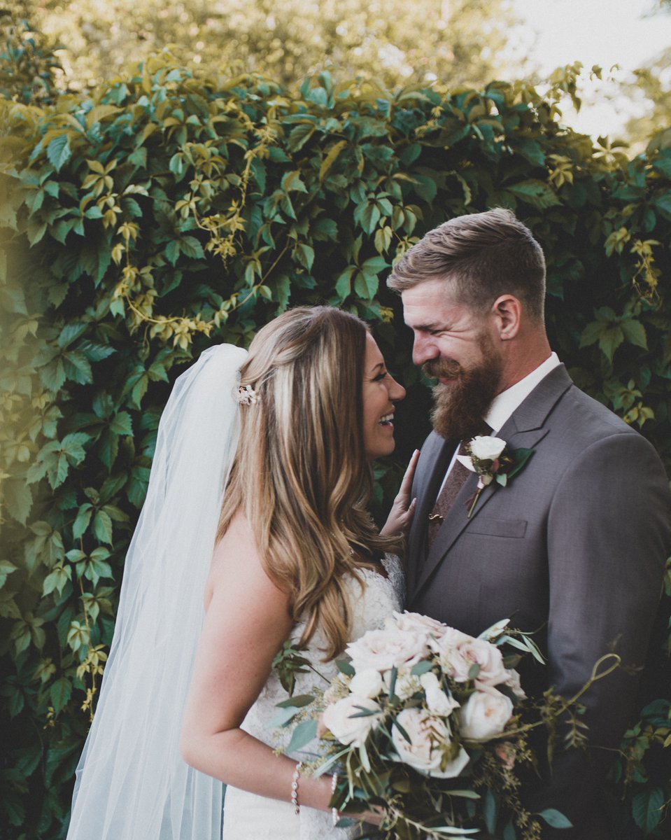 Who's ready for green again?! We sure are!! 

Photo Credit: @travis_darnell_

#LionsgateCenter
#StressLessLoveMore