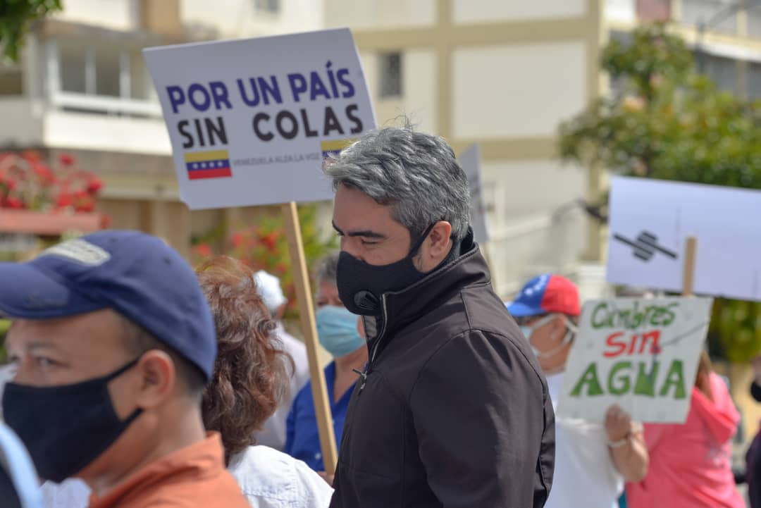 VP_MunSucre's tweet photo. #22En Seguir en la lucha en Venezuela se a convertido en la única posibilidad que se tiene para sacar al país del desastre causado por el Régimen. Actualmente Venezuela es uno de los 20 países del mundo con mayor riesgo de agravar el hambre entre su población la cual pretenden https://t.co/8FhHzvZt8T