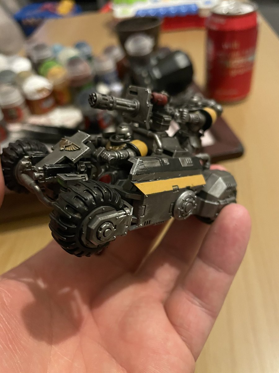 richchil88's tweet photo. Finished my ATV tonight just a basic paint job but I’m happy with it 😁 #warhammer40k #new40k #warhammercommunity #gamesworkshop #hobby #40k #warmongers #warmaidens #silverTemplar #Spacemarine @WarComTeam https://t.co/cFAUUHUF3v