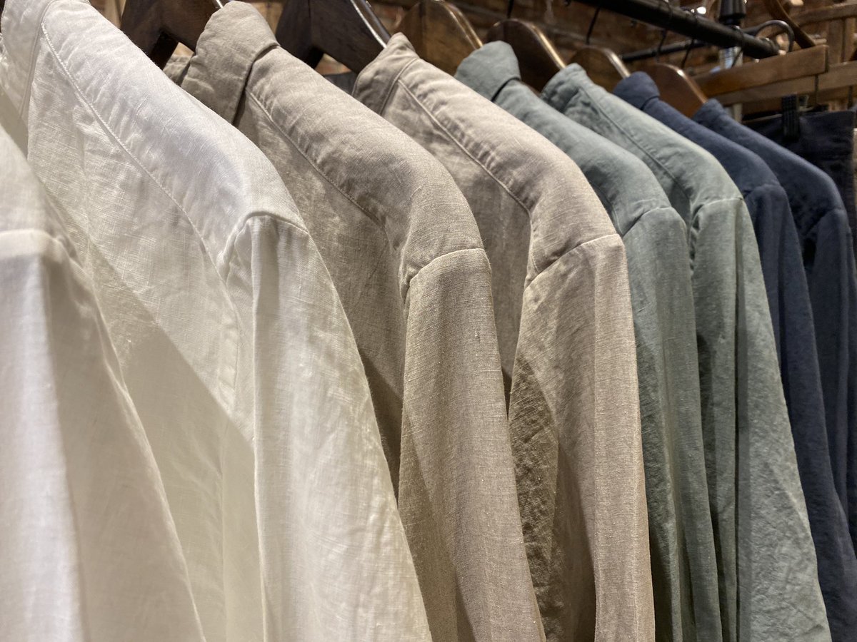 cf_takasaki's tweet photo. New color

【ハイカウントリネンシャツ】

お馴染みのハイカウントリネンシャツにミントグリーンとダークネイビーの2色が新色として入荷いたしました。
是非店頭にてご覧くださいませ。

#nestrobe #confect #opa #高崎 https://t.co/yMOyBxApCj