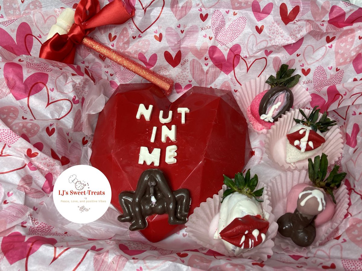 LaJazz_22's tweet photo. I HEARD THAT HOUSTON WAS LOOKIN’ FOR ME 👀😁
Please retweet my small business my next client could be on your TL 🥺🤞🏽
IG: @ljssweettreats
#smashablehearts #breakablehearts #houston #valentinesgifts #birthdaygifts #naughtybasket https://t.co/nzIaQYYvmn