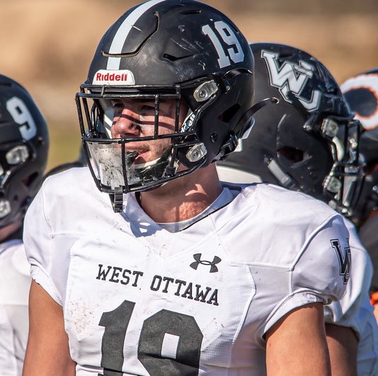 blake_bosma's tweet photo. I want to thank my family, friends, and coaches who have always believed in me and pushed me. I also want thank God for showing me the way. I am proud to say that for my next chapter, I will be continuing my education and playing football at Western Michigan University.#LETSRIDE https://t.co/H5gUtl8RUC