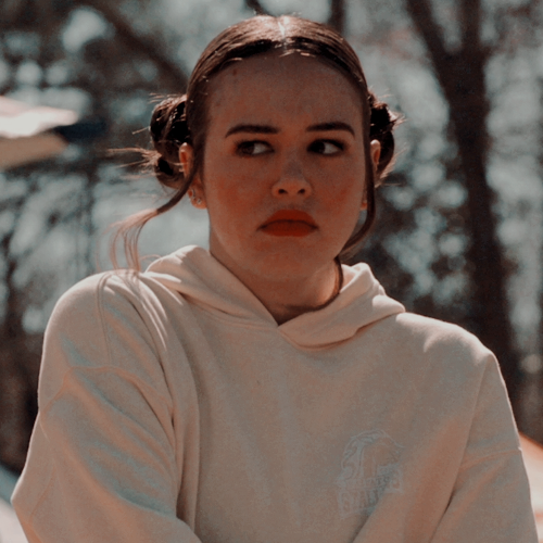 editseicons's tweet photo. Icons: Josie Saltzman (Kaylee Bryant). Fav ou rt se você salvar/usar. #Legacies https://t.co/o31oSmLGxZ