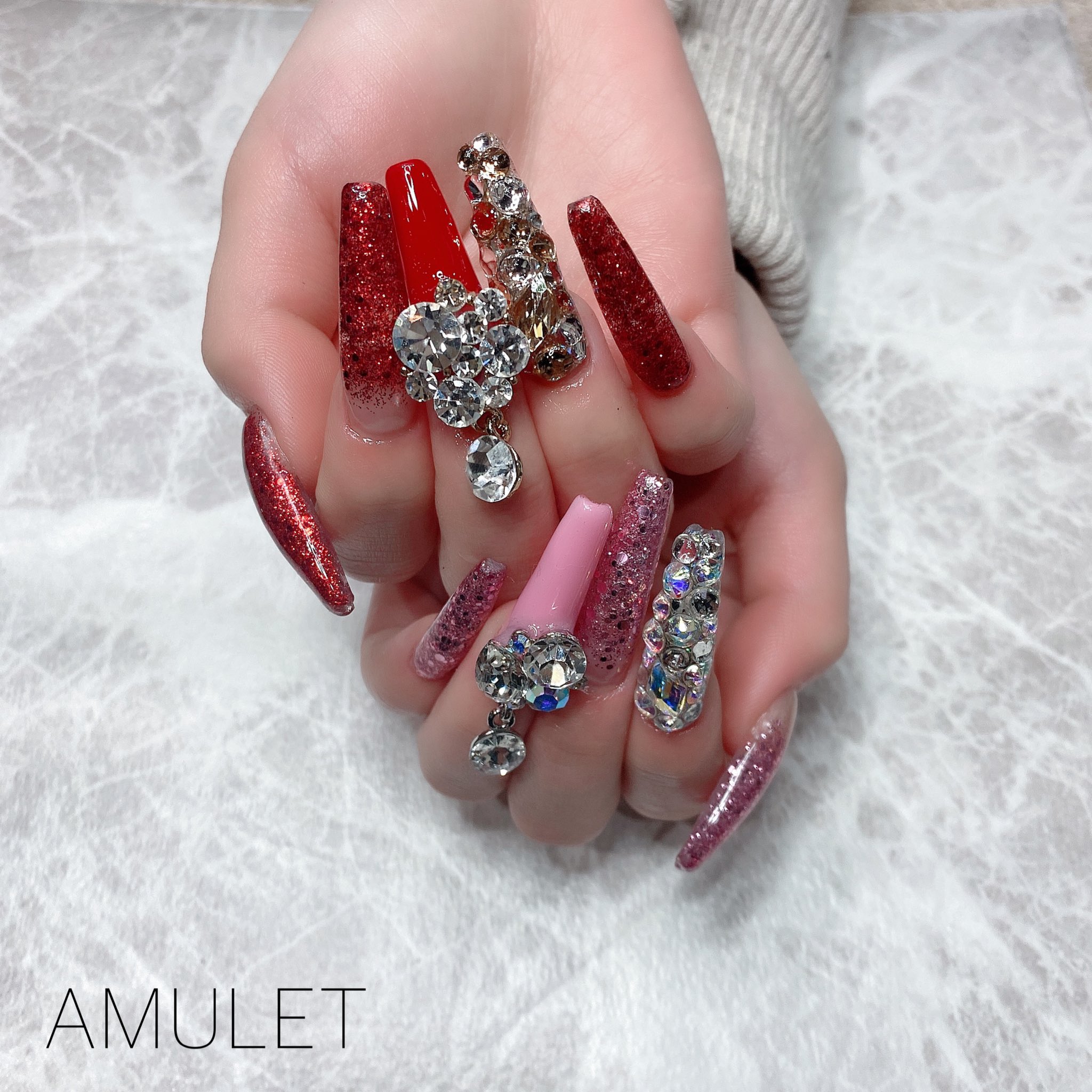 ネイルサロン アミュレット Red And Pink Scalp Nail 約円 オフ別途 スカルプネイル スカルプデザイン ネイル チャームネイル キラキラネイル ピンクネイル 赤ネイル 岡山ネイル 岡山ネイルサロン アミュレット T Co