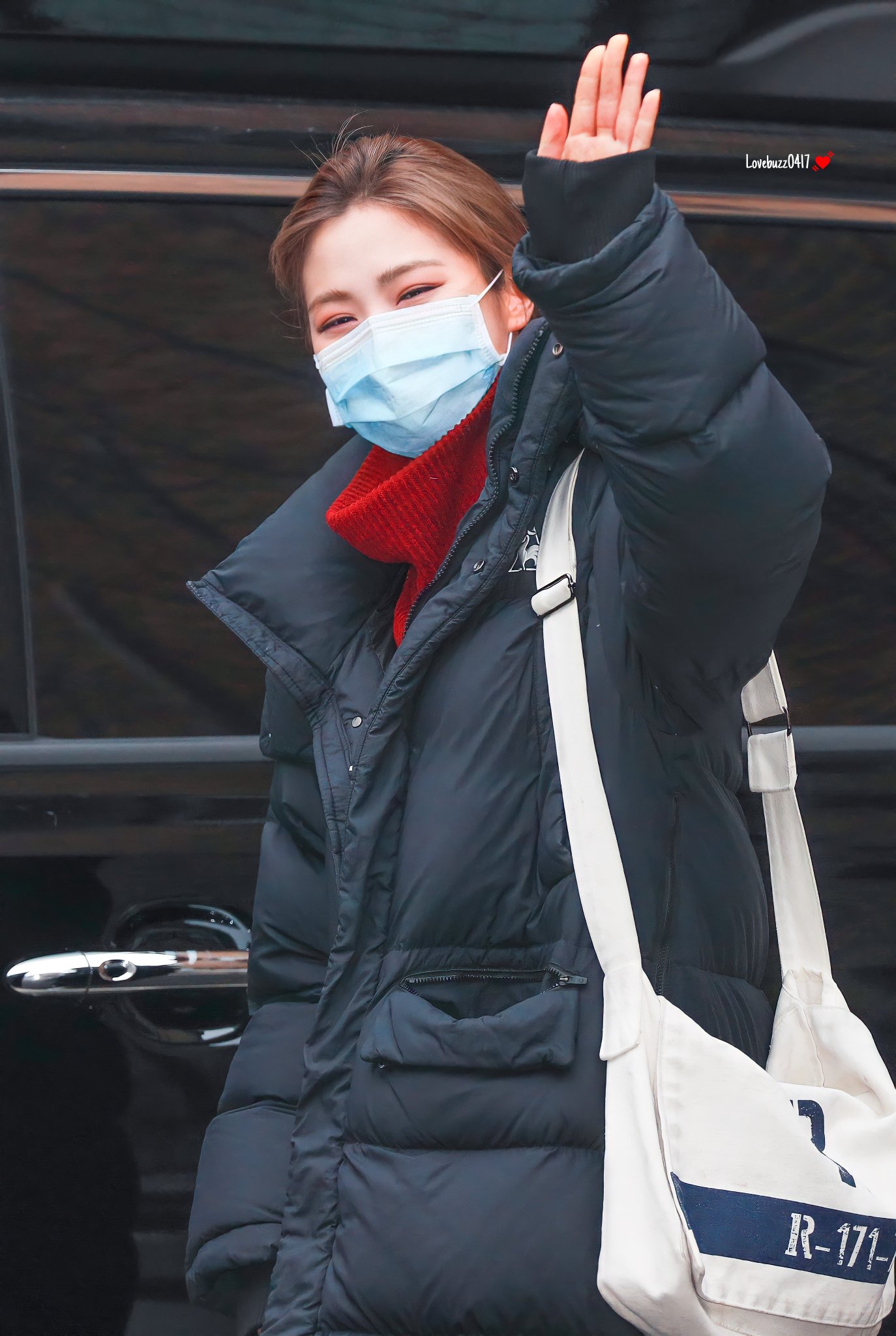 EsYdLa1VcAA9wG6?format=jpg&name=large