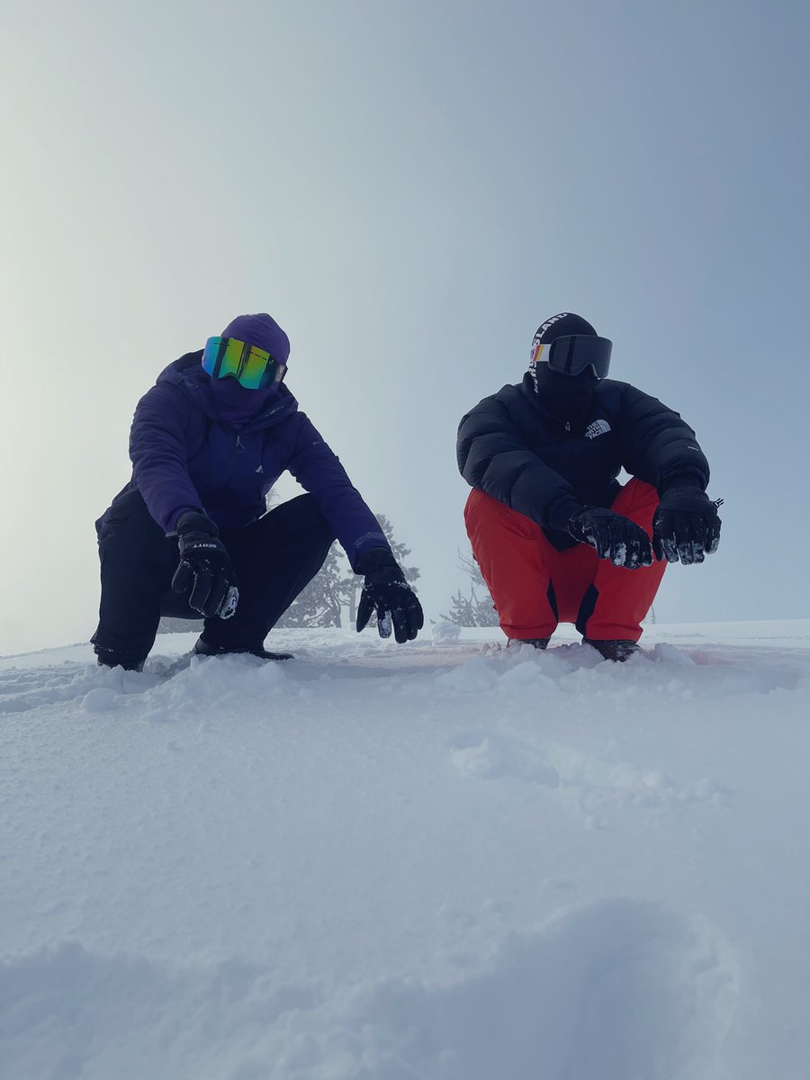 ProfitboyDini's tweet photo. Tried to tell them I was the one I gave em plenty signs 🏂 https://t.co/2FRVcWlbBE