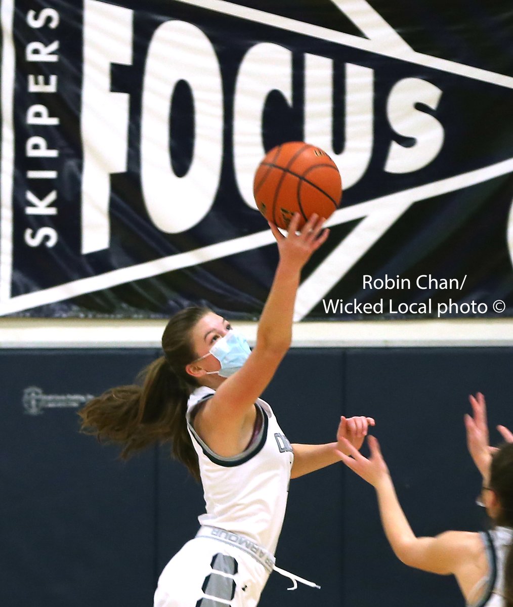 RChan_mariner's tweet photo. PHOTOS: Cohasset falls to Norwell 41-31 in Girls Basketball action #girlshoops #basketball #ssl #sportsduringcovid @SSLHoops https://t.co/DorMMPLNn0 via @WickedLocal https://t.co/monljfnWIt