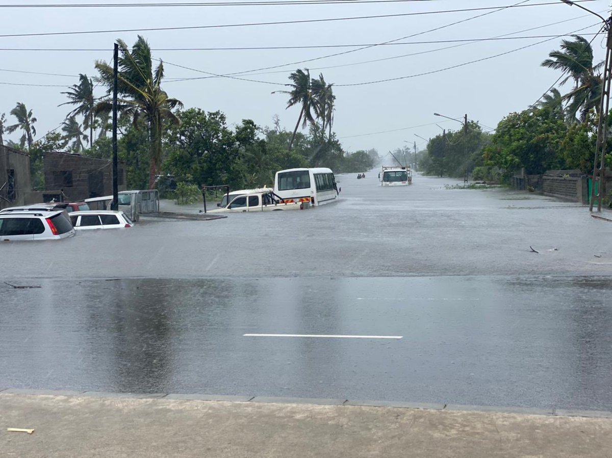 tWeatherSA's tweet photo. 🌀🇲🇿AFRICA: Extensive damage reported out of Beira, the epicentre of  #CycloneEloise | 📸Supplied https://t.co/hrh2XC6L9q