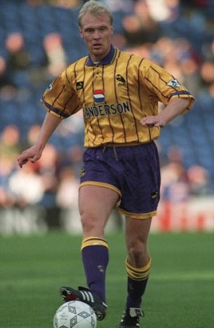 No 145 - Klas Ingesson. 57 cap Swedish international midfielder Ingesson signed for £800k from Bari in 1994. He only played 21 #swfc games, scoring twice before joining PSV Eindhoven. The ex-Lecce, Marseille, Bologna, Mechelen and IFK Goteburg man sadly passed away in 2014.