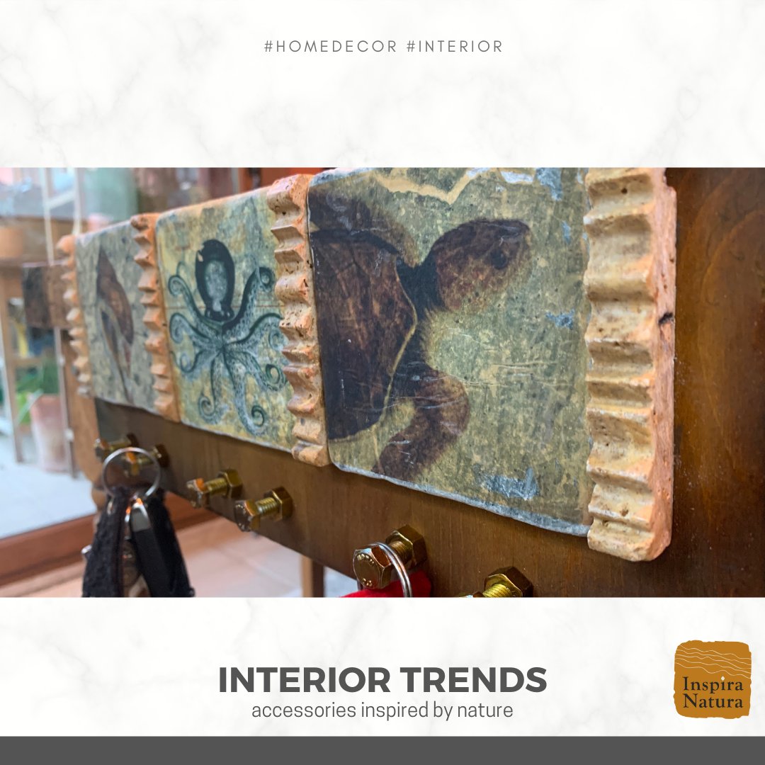 InspiraNatura's tweet image. Handcrafted with over 2 million years old turkish travertine tiles
buff.ly/3oEN2rK
#keyhanger #homestorage #keystoragesolutions #moroccantiles #storageshelf #keyholder #keyhanging #vintagehome #keyholders #handmadehome #handmadefurniture #travertinestone #homestorageideas