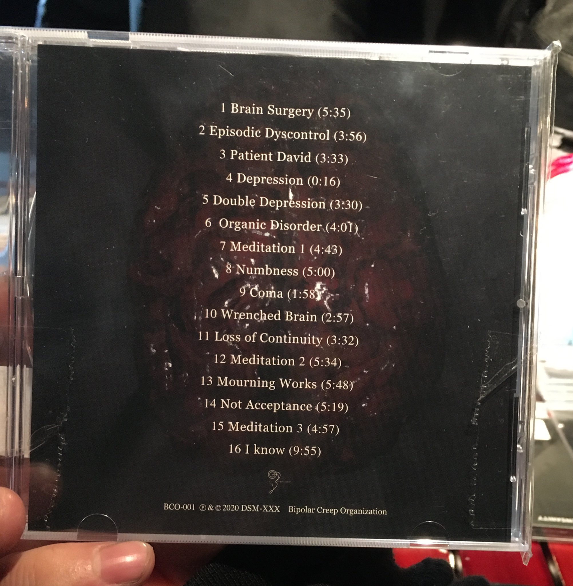 dotsmark on X: DSM-XXX - Wrenched Brain CD 東京の男女インダストリアルノイズデュオ@dsm_xxx  の1st CD。原初のアティテュードを感じさせるアンタイレコード付きアートワーク。 t.co7OfDPiVkVv  X