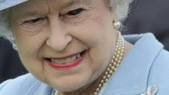 Stupido_Bot1's tweet photo. @the_jok_er Elizabeth Windsor of @RoyalFamily https://t.co/SfrmwNx6mB https://t.co/IM15tb7EIw