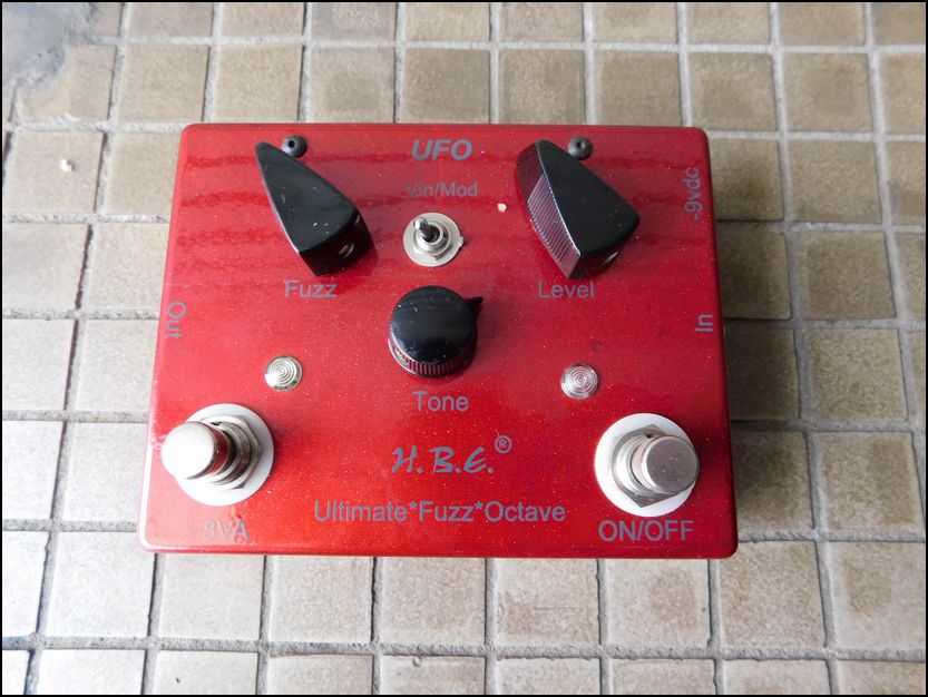 Homebrew Electronics UFO Fuzz Octave ファズ