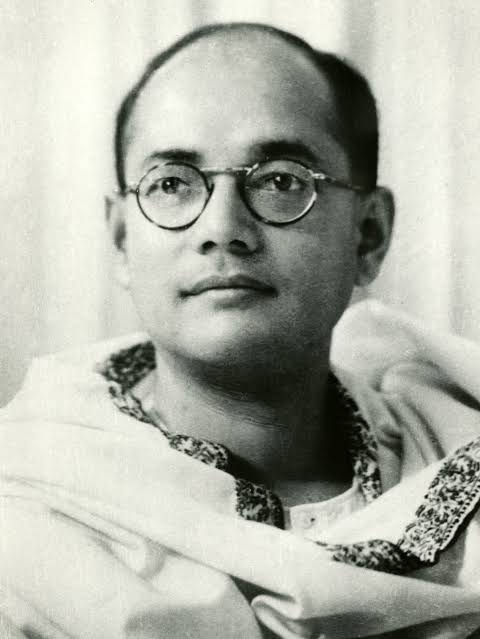 Paras4IT's tweet photo. Salute to the real hero of Independence.
#SubhashChandraBose https://t.co/NX8BnjbIQt
