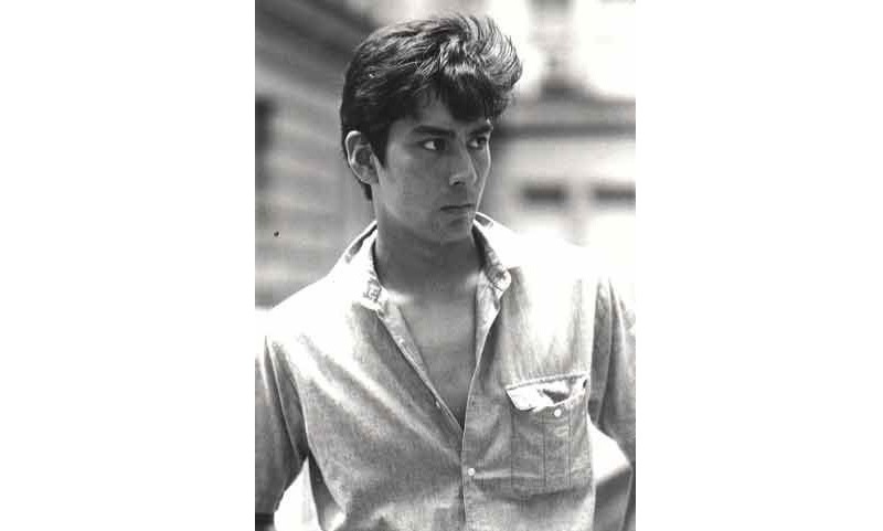 タケダ1967 若い頃の宇梶剛士のカーロス リベラ感