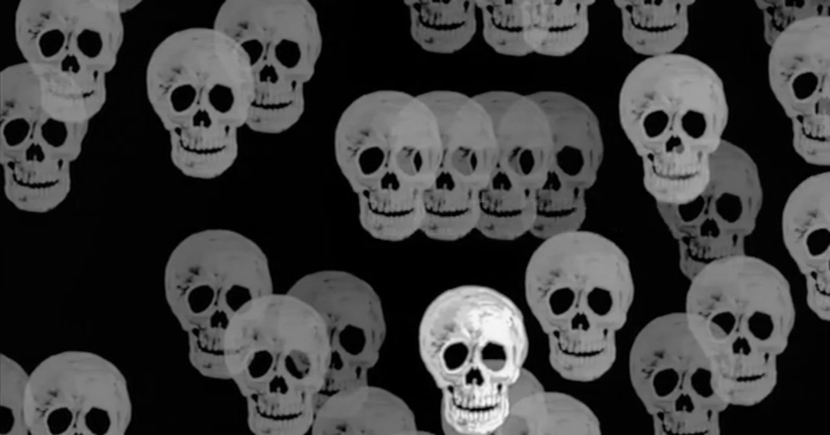 THE LOST SKELETON OF CADAVRA (Blamire, 2001)