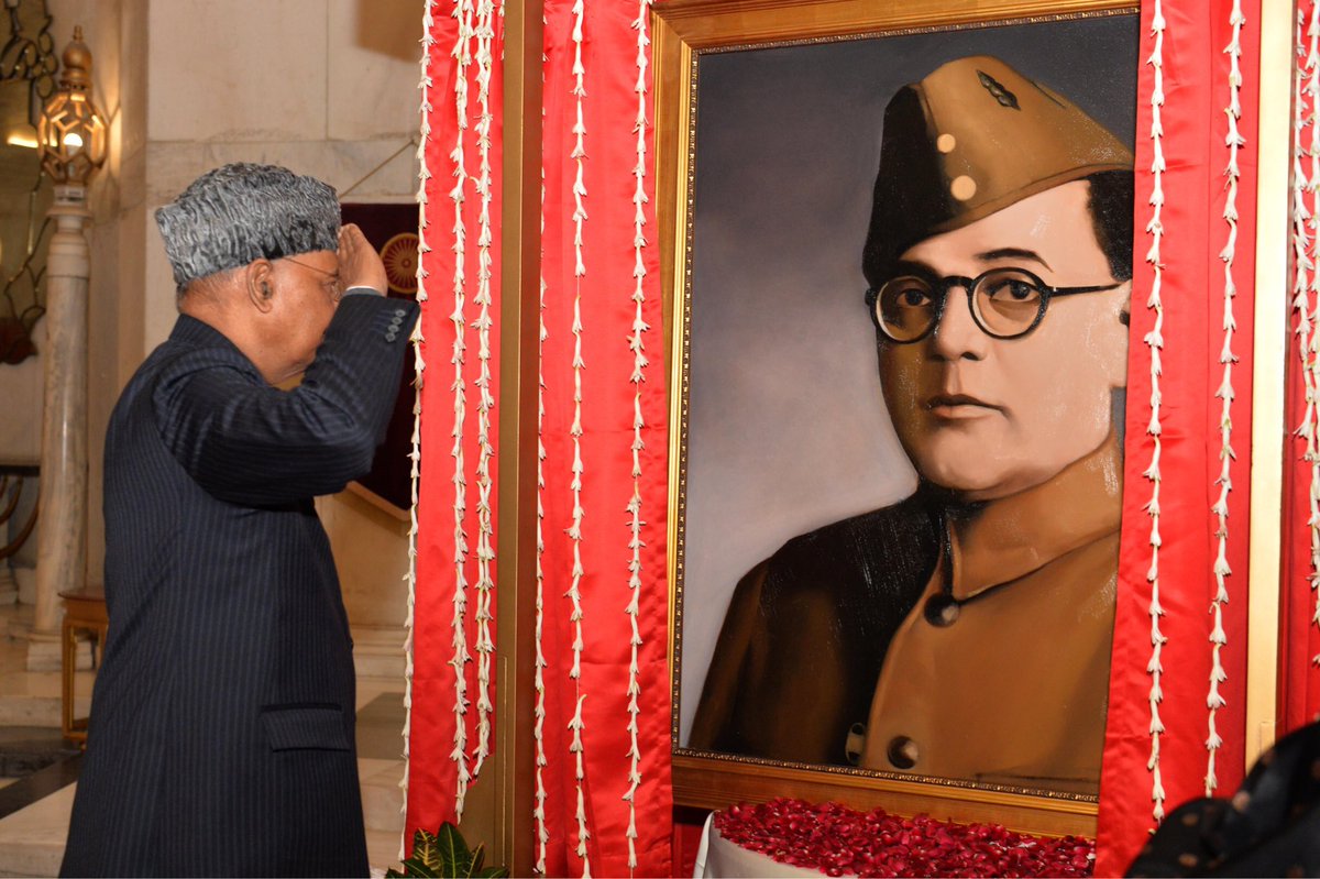 rashtrapatibhvn's tweet image. President Kovind unveils the portrait of Netaji Subhas Chandra Bose at Rashtrapati Bhavan to commemorate his 125th birth anniversary celebrations.