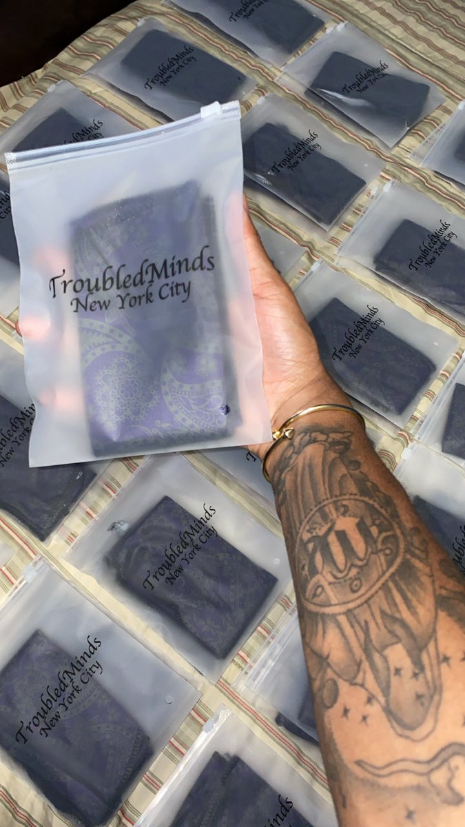 KashLegit's tweet photo. I’m just a guy who designs clothes and does music @troublednyc https://t.co/C8TD2FIoVZ