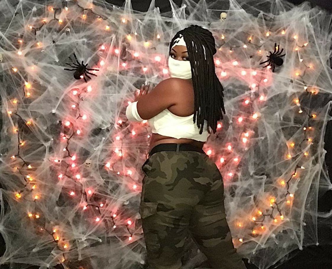 KirkseyRicketha's tweet photo. Eating souls for a living 😌 
#blackgirlcosplay #animetwitter #miranaigus #souleater #bodyhairsempai #blackcosplayboosters 

Show some love 👇🏾🥰https://t.co/Tue4Hjal5H https://t.co/mJ0hQOnSNT