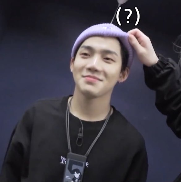 hyunsuk being intimidatinga thread