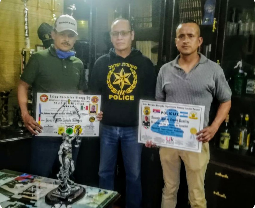 MexicoIpa's tweet photo. Entrega de certificaciones que llegaron desde Argentina. https://t.co/2sXaWLAnw2