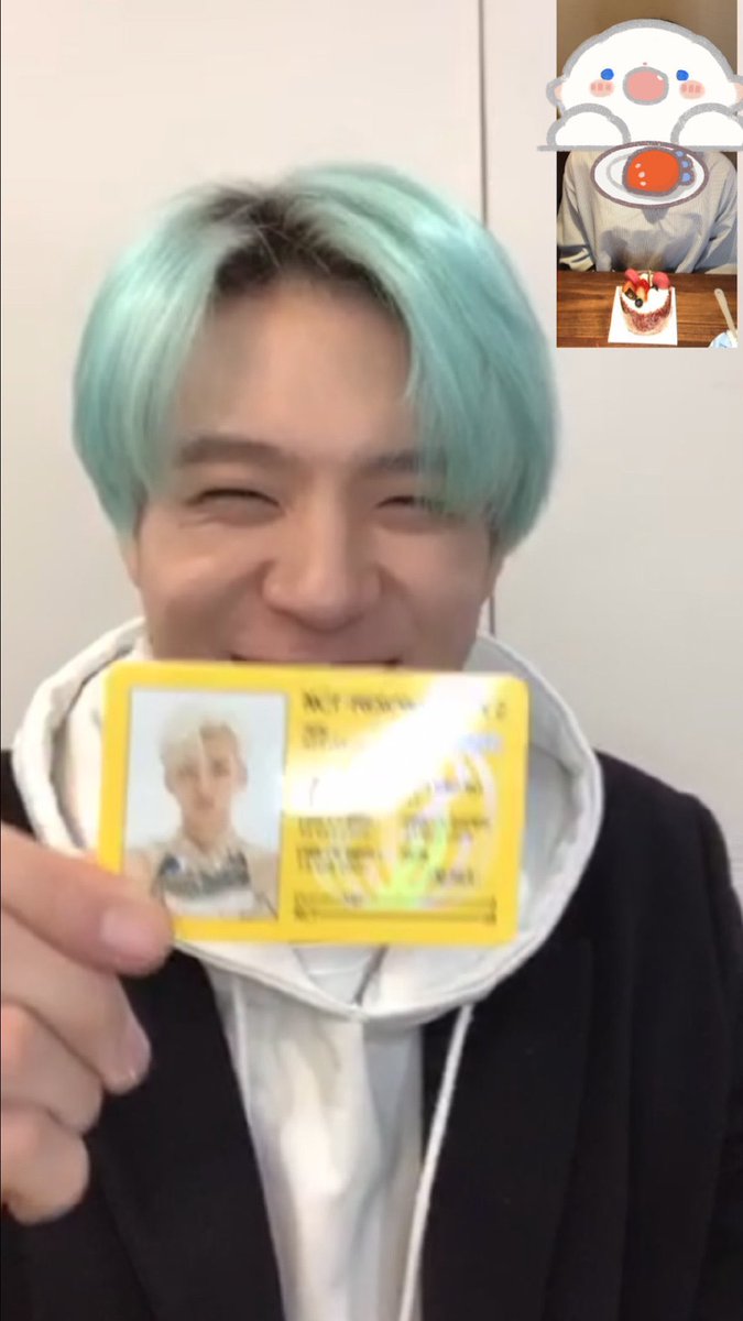 แฟนบอยได้การ์ดแจมิน ยิ้มตาหยีเลยยยย