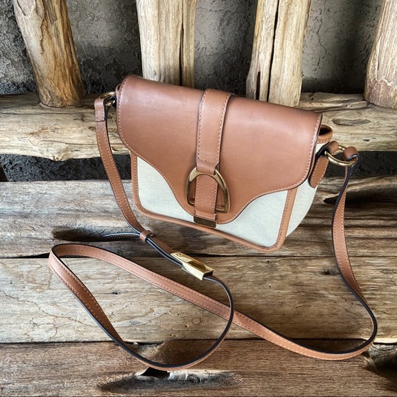 goddessallures's tweet photo. So good I had to share! Check out all the items I'm loving on @Poshmarkapp #poshmark #fashion #style #shopmycloset #chloe #gili: https://t.co/PNA9ES6lkV https://t.co/cTBqnUtPpb