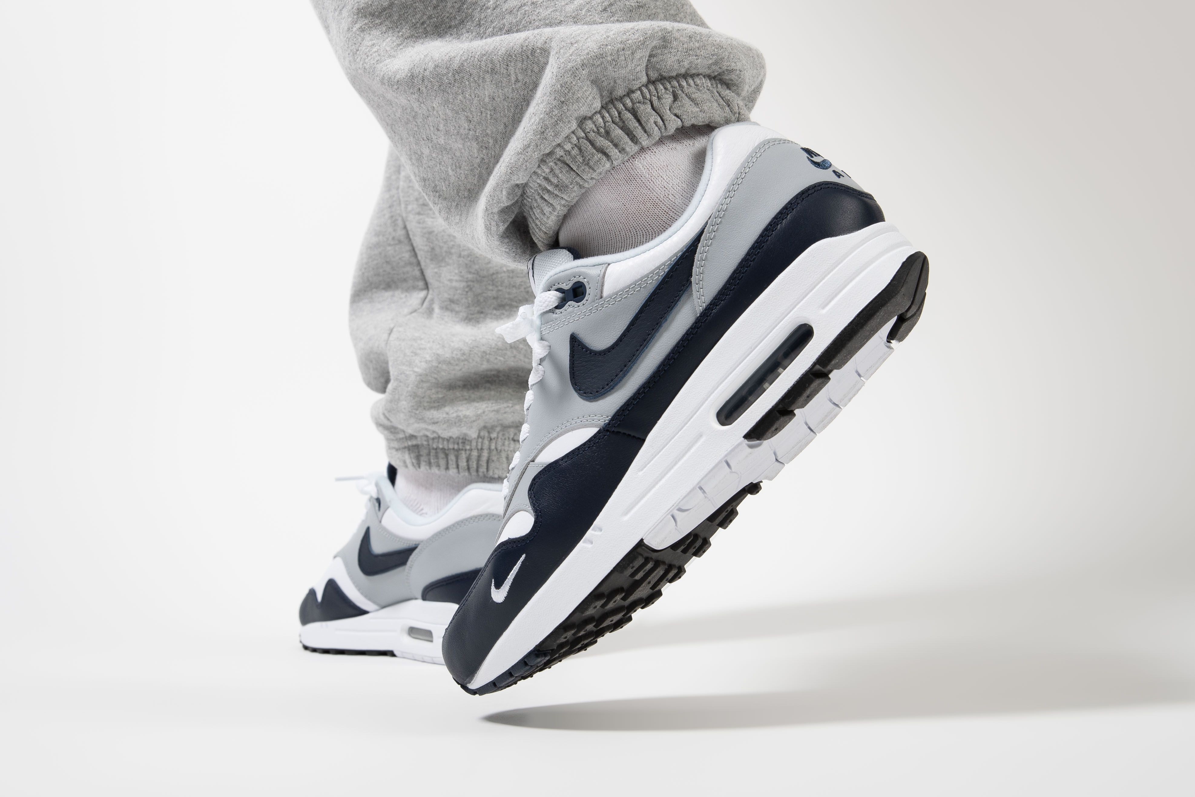 Twitter: "out now 🔥 Air Max 1 "Obsidian" are available online for purchase.⁠ link ▻ https://t.co/xVYNduDlnv ⁠⠀⁠ sizerun 🏃🏽‍ US 6 (38.5) - US 12 (46)⁠⠀⁠ style code