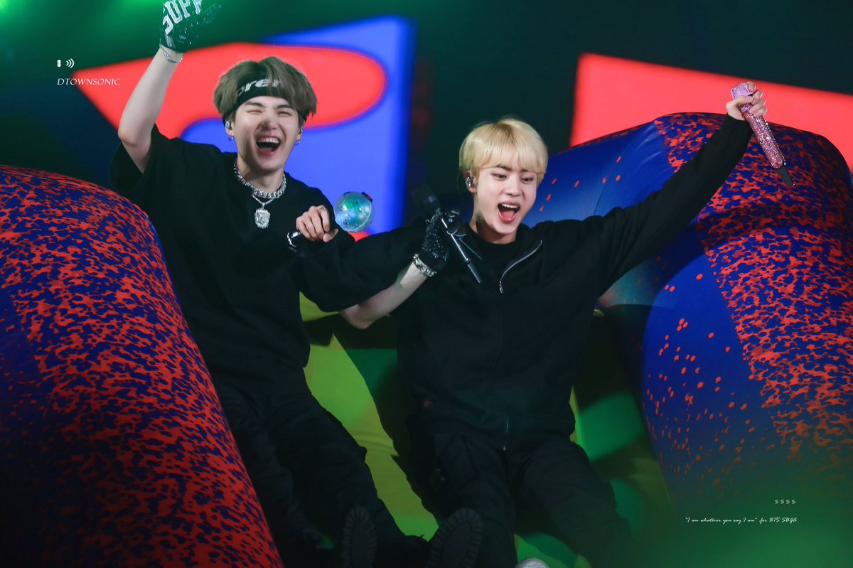 i won't forget how happy i am when this happened!!! After the v v long wait of yoonjinist, yoonjin decided to slide together 