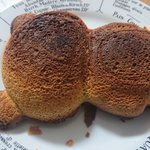 思っていたのと少し違う仕上がりに？あのキャラクターの型でホットケーキを焼いてみた結果･･･!