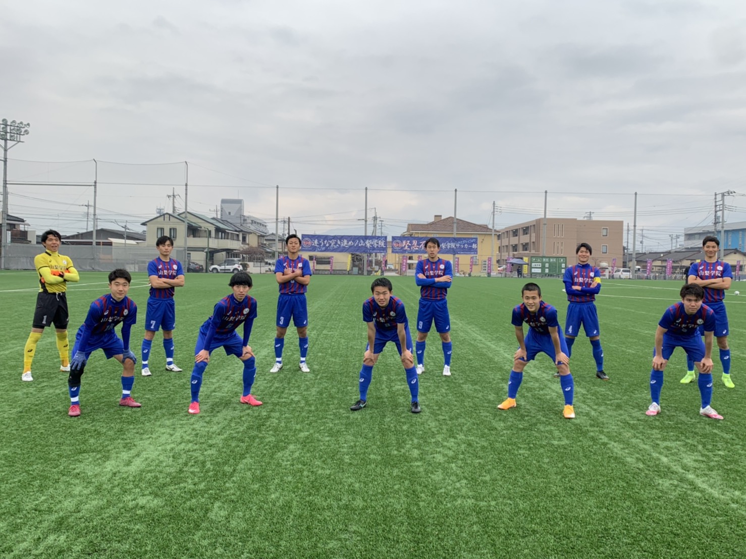 山梨学院高校 公式 速報 サッカー部 新人戦 令和2年度県下高校サッカー新人大会 2回戦 山梨学院 Vs 富士河口湖 6 1 山梨学院が勝利しました 引き続き応援を よろしくお願いします T Co 0hqarwxcur Twitter
