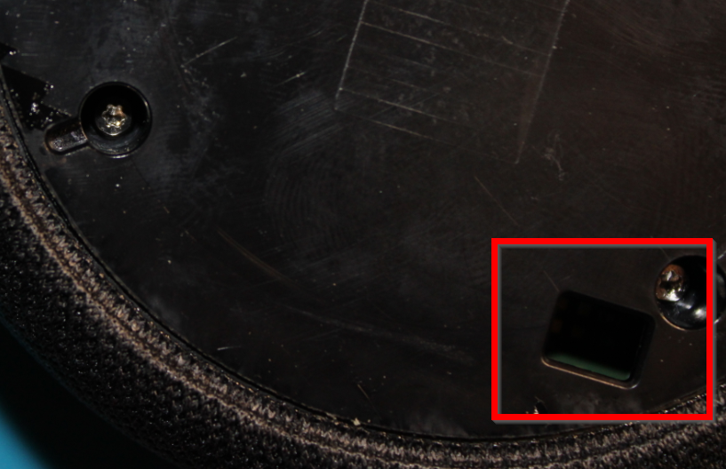 lets open this little baby now ... can you see this. Something they probably need for testing (debugging?)