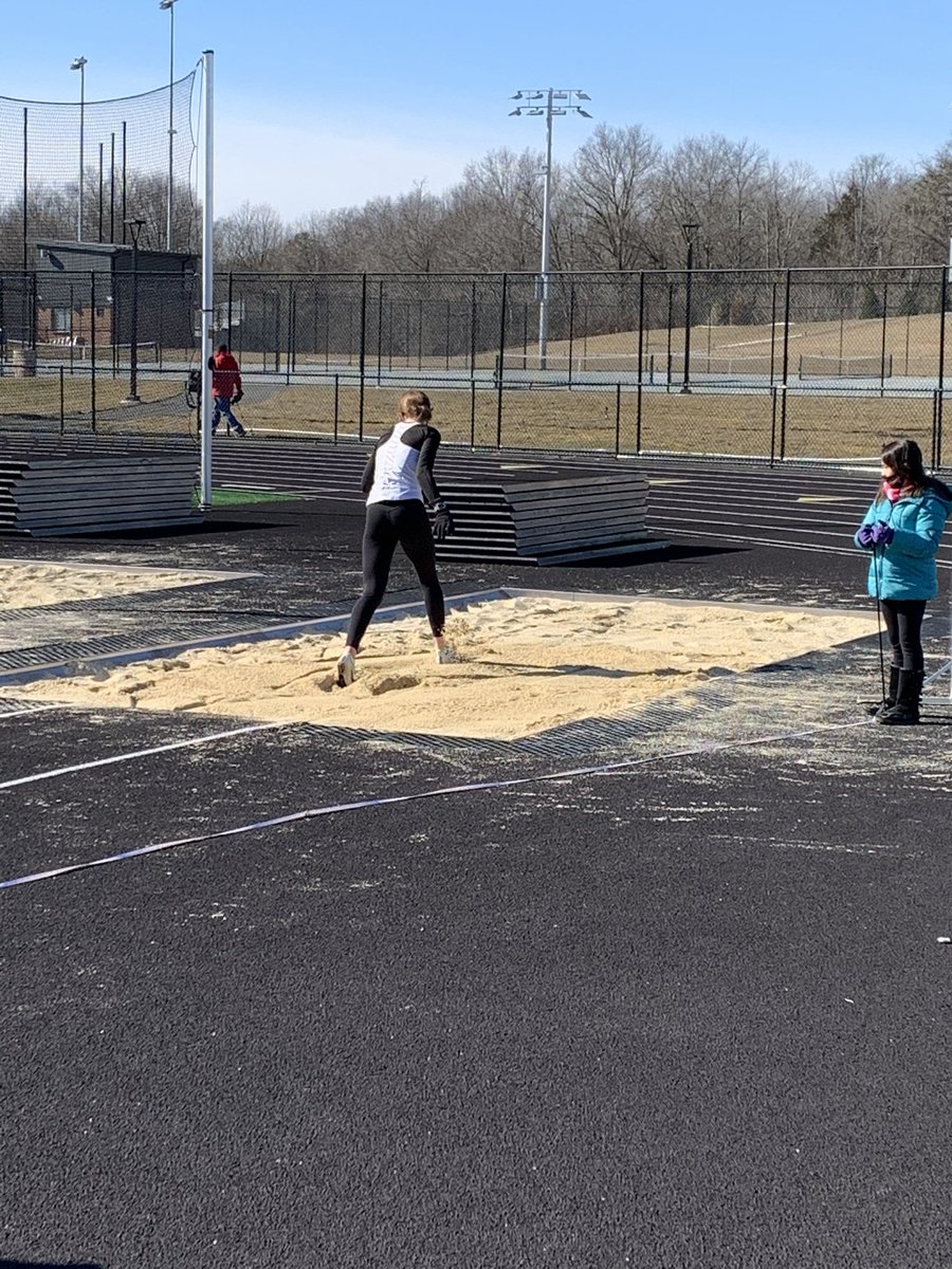 TitanAthletics2's tweet photo. Indoor ummm....I mean Winter track at Lightridge. GO Titans! https://t.co/nXECbKkn8B