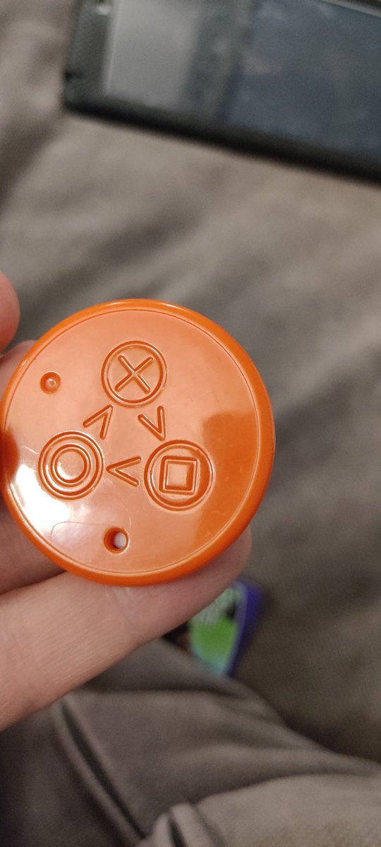 TrainerDexApp's tweet image. Does anyone know what the symbols mean?