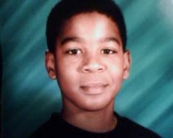 StartKid Cudi was born on January 30, 1984 in Cleveland, Ohio. He is the youngest of 4 children. His musical career started during his time in high school, being inspired by alternative hip hop groups like a tribe called quest. Although he didn’t take music very serious then.