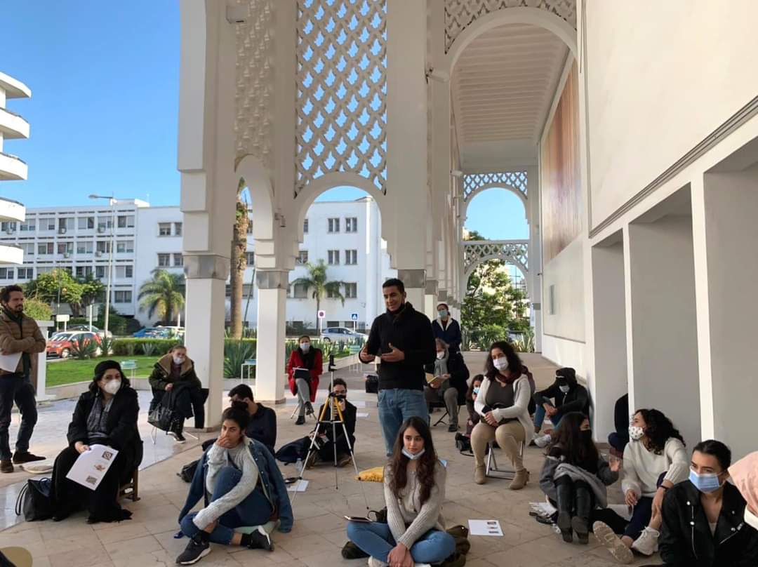 jack_lang's tweet photo. Bravo au Maroc qui accueille dans ses musées un public enthousiaste, dans le respect des normes sanitaires ! Bravo à sa majesté Mohammed VI et à Mehdi Qotbi, qui rendent cela possible. Puisse la France s'inspirer du modèle marocain pour l'accès à la culture durant le Covid ! 👏🏻 https://t.co/8XBEZJS53W