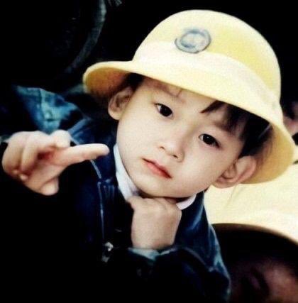 luffieedae's tweet photo. #staywithchen

baby jongdae is so cute🥺❤️ I will wait for you chennieyaa. Can't wait to hear your angel voice again. Hope your are doing well in the military! https://t.co/DUFIxFFzsI